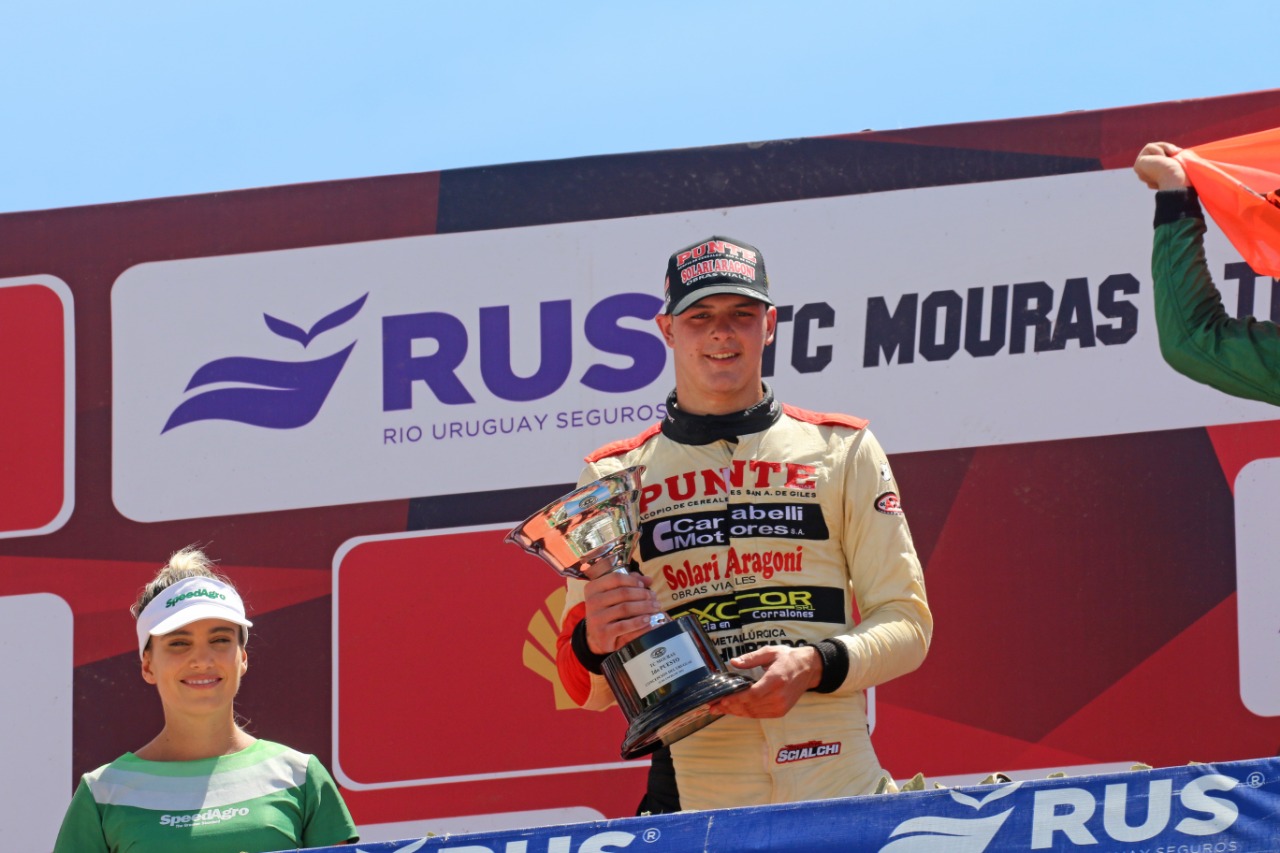 El color del TC Mouras en Concepción desde el foco de Berna Bosco: WhatsApp Image 2023-01-22 at 14.55.40 (2).jpeg